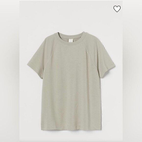 H&M Short Sleeve Sweat Tee - Picture 1 of 7